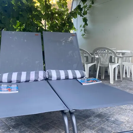Traditional Madeira House Garden, Terrace & Bbq 別荘 リベイラ・ブラーヴァ