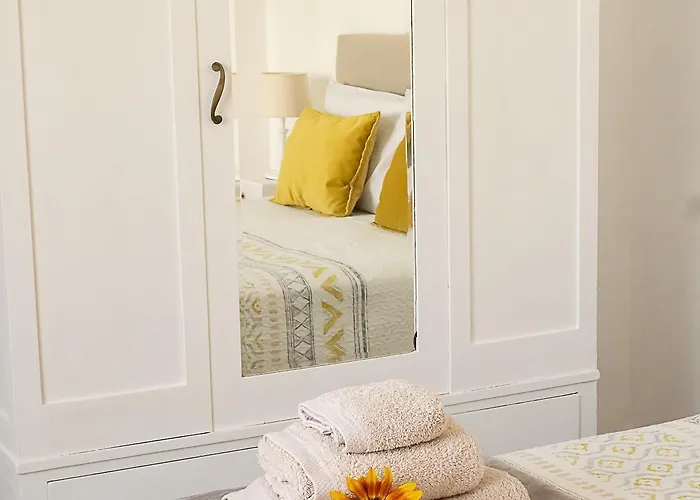 Traditional Madeira House Garden, Terrace & Bbq * Ribeira Brava