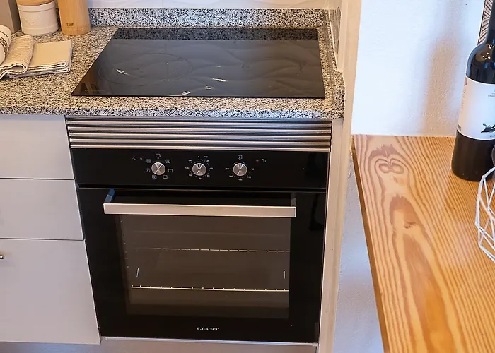 Traditional Madeira House Garden, Terrace & Bbq