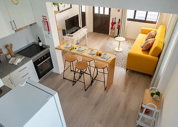 Traditional Madeira House Garden, Terrace & Bbq *