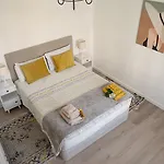 Traditional Madeira House Garden, Terrace & Bbq