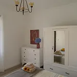 Traditional Madeira House Garden, Terrace & Bbq *