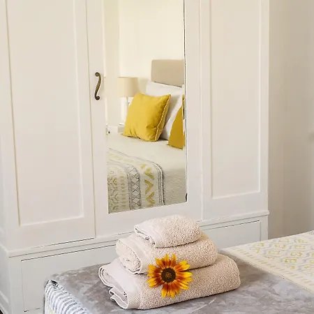 Traditional Madeira House Garden, Terrace & Bbq * Рибейра-Брава