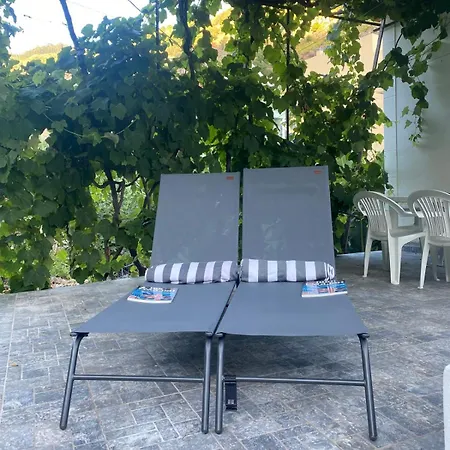 Traditional Madeira House Garden, Terrace & Bbq * Рибейра-Брава