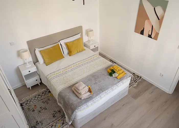 Traditional Madeira House Garden, Terrace & Bbq